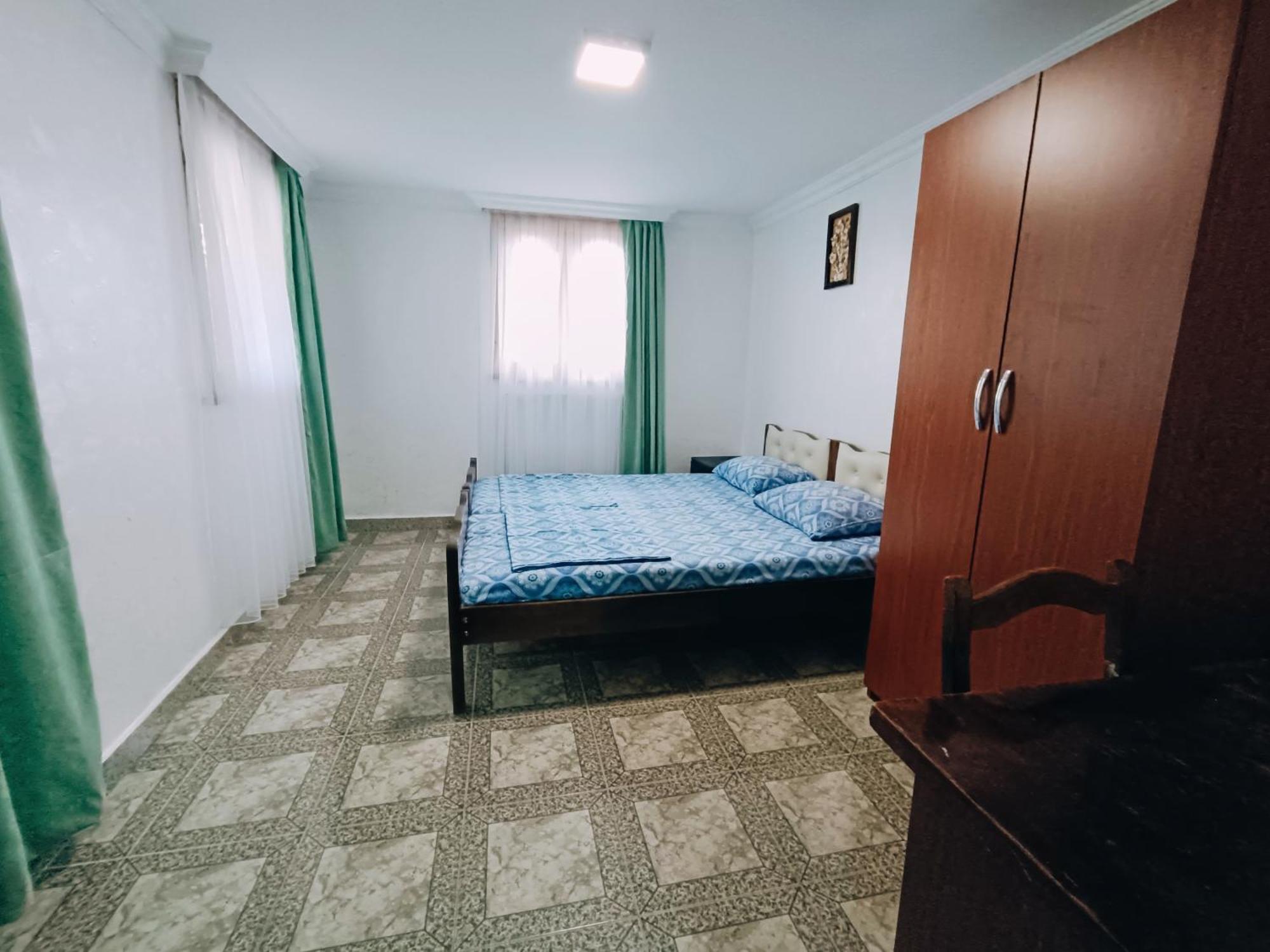Guesthouse Mery Kobuleti Luaran gambar