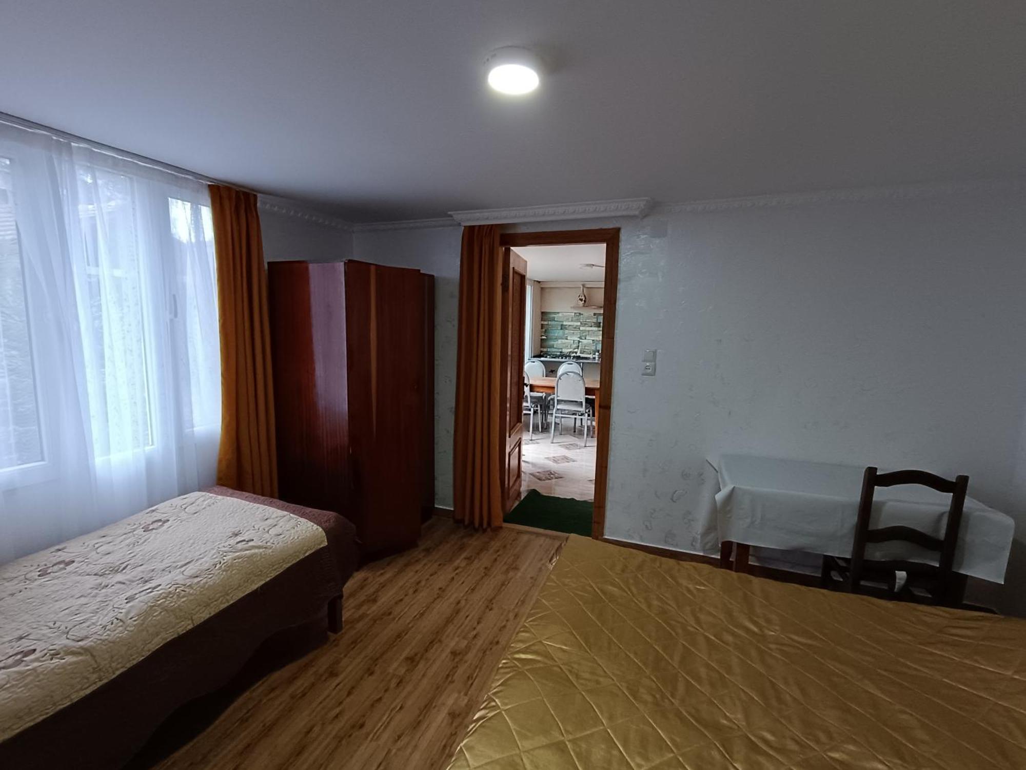 Guesthouse Mery Kobuleti Luaran gambar