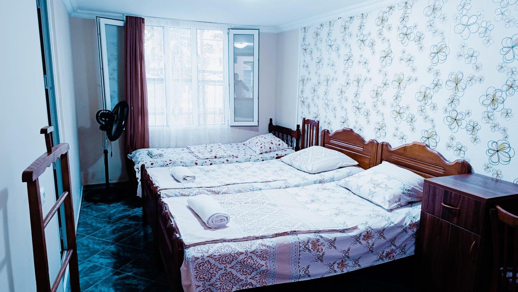 Guesthouse Mery Kobuleti Luaran gambar